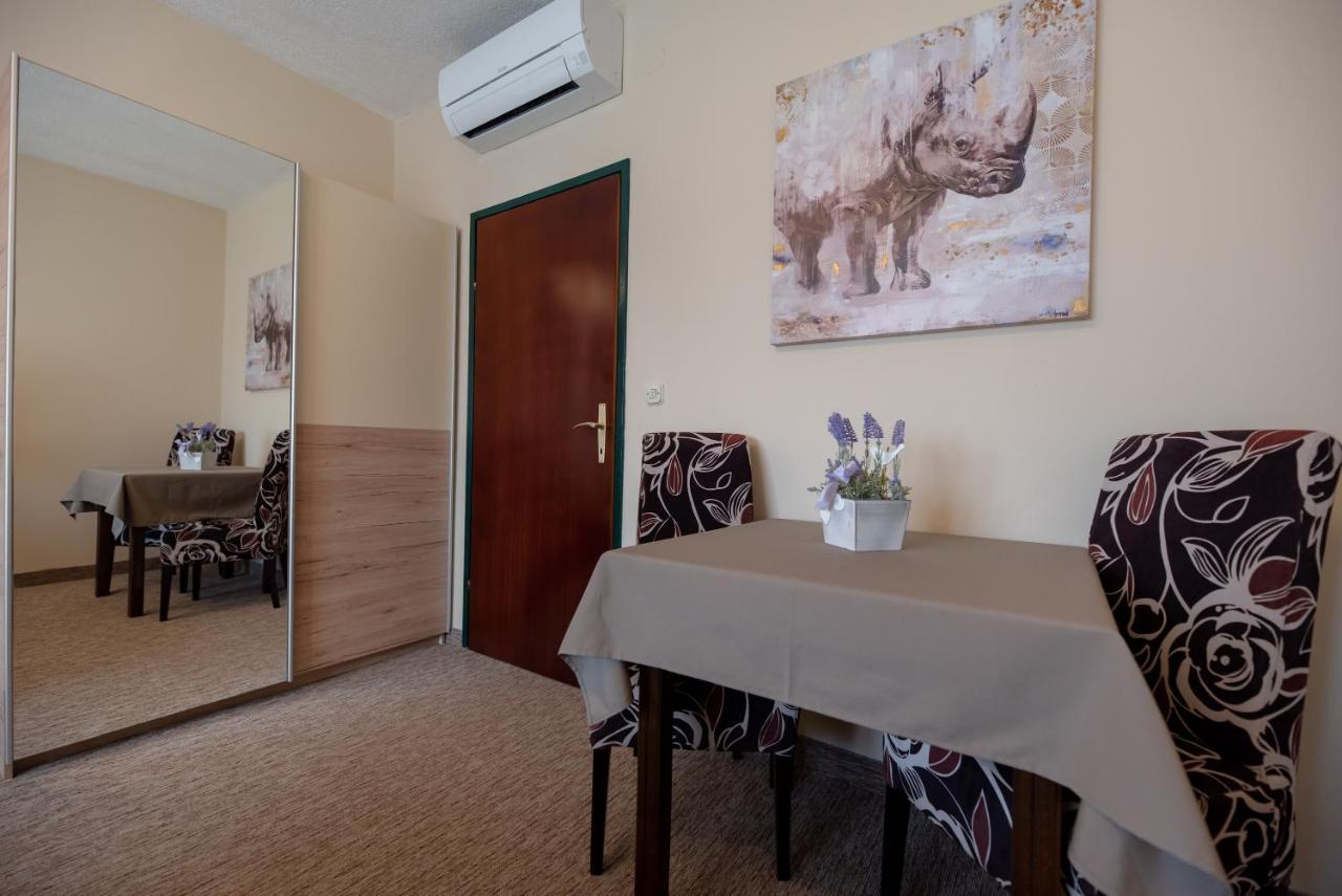 Apartmani Tome Zadar Eksteriør billede