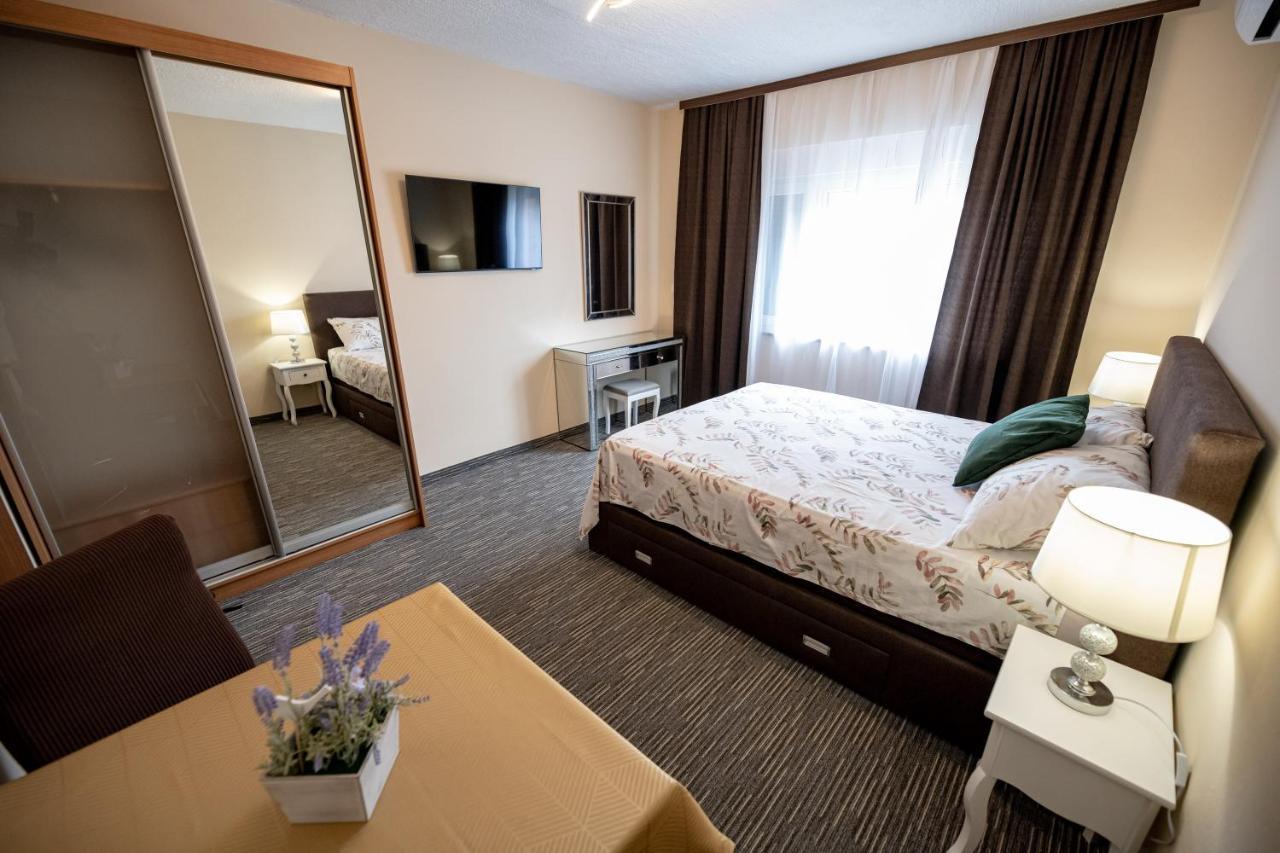 Apartmani Tome Zadar Eksteriør billede
